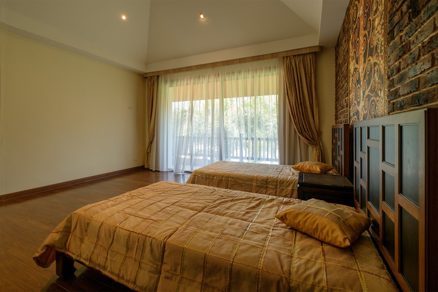 Property image - gallery 34