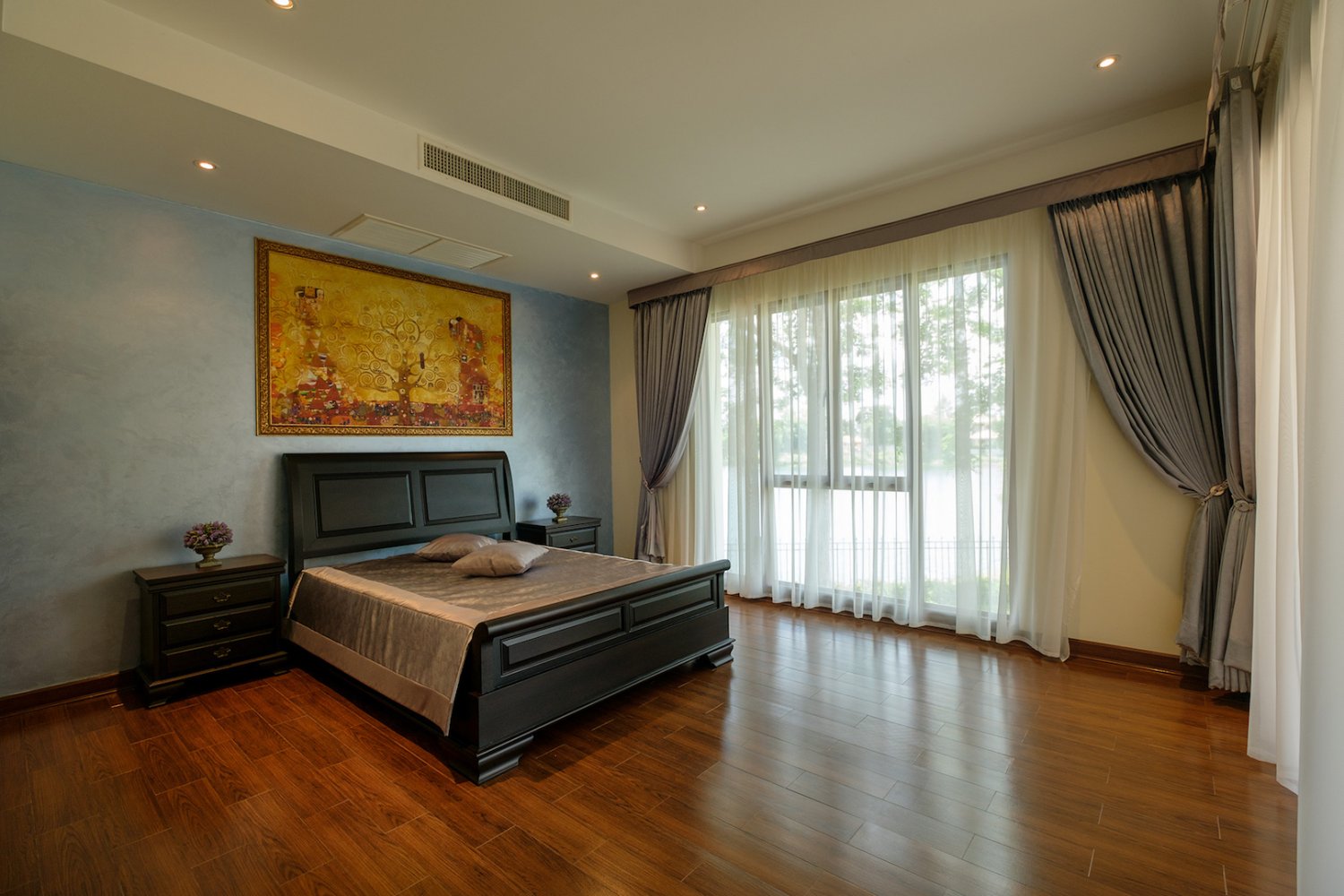 Property image - gallery 13