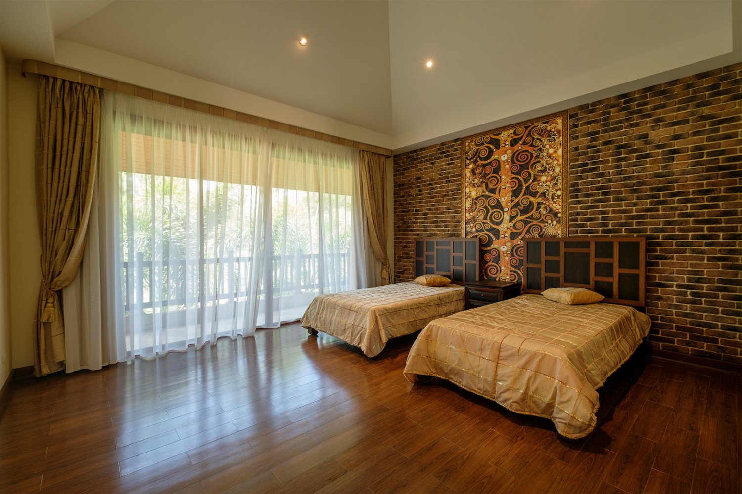 Property image - gallery 46