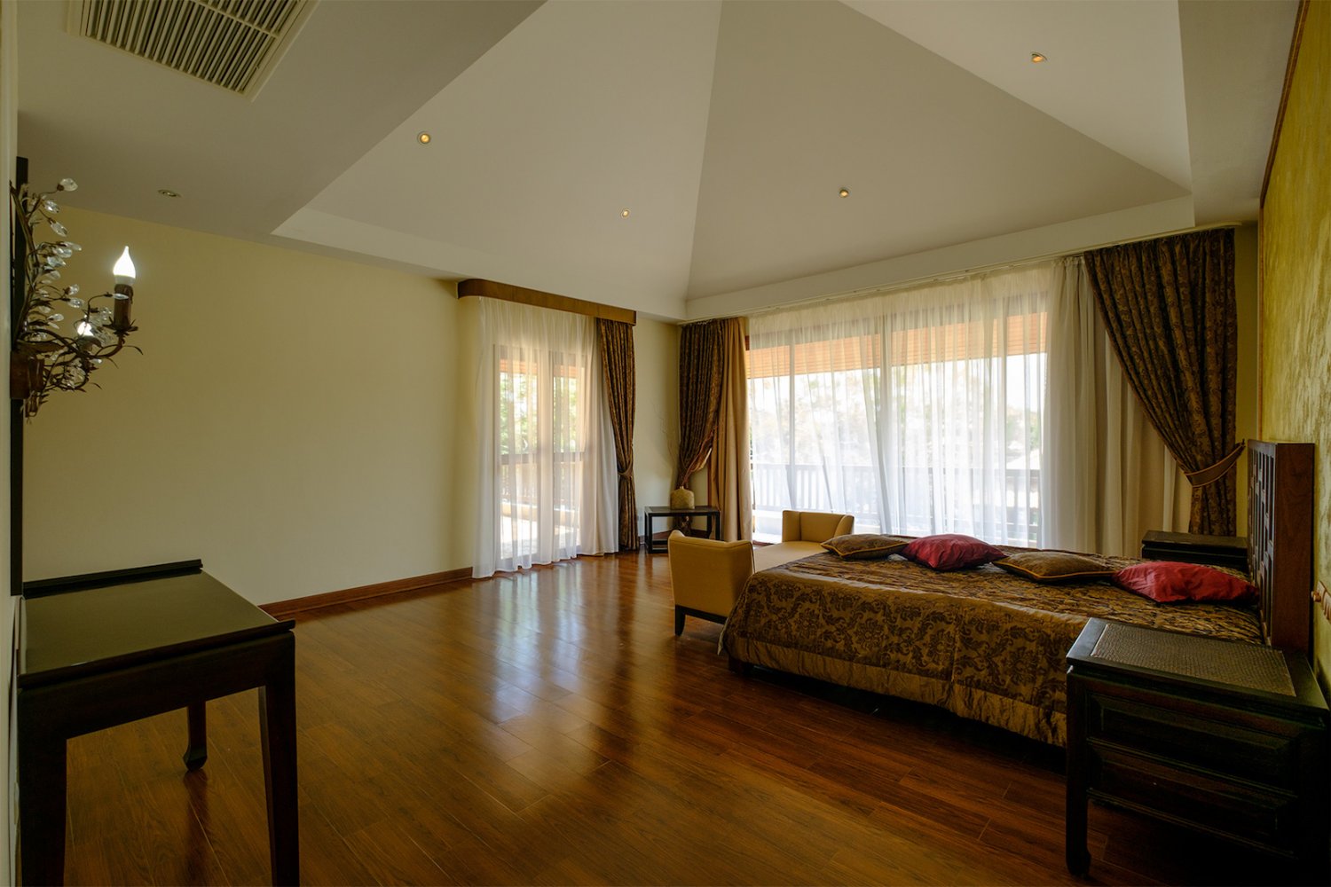 Property image - gallery 48