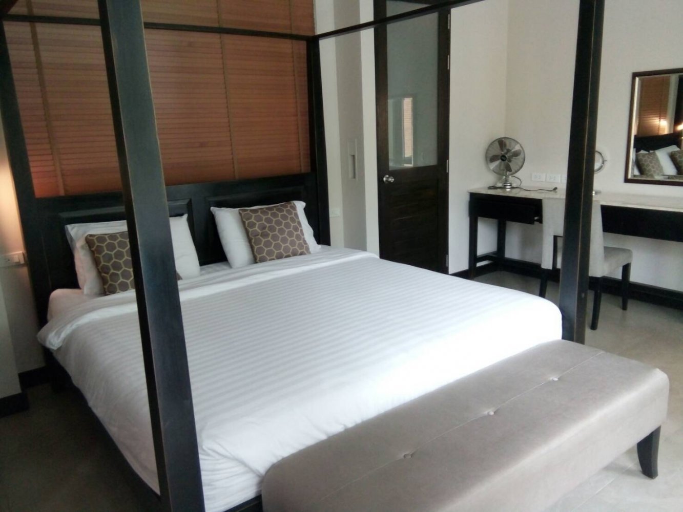 Property image - gallery 11