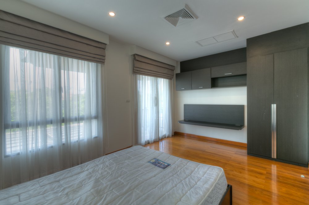 Property image - gallery 28