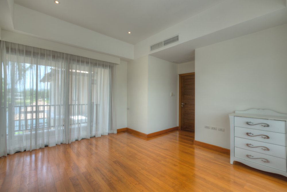 Property image - gallery 25