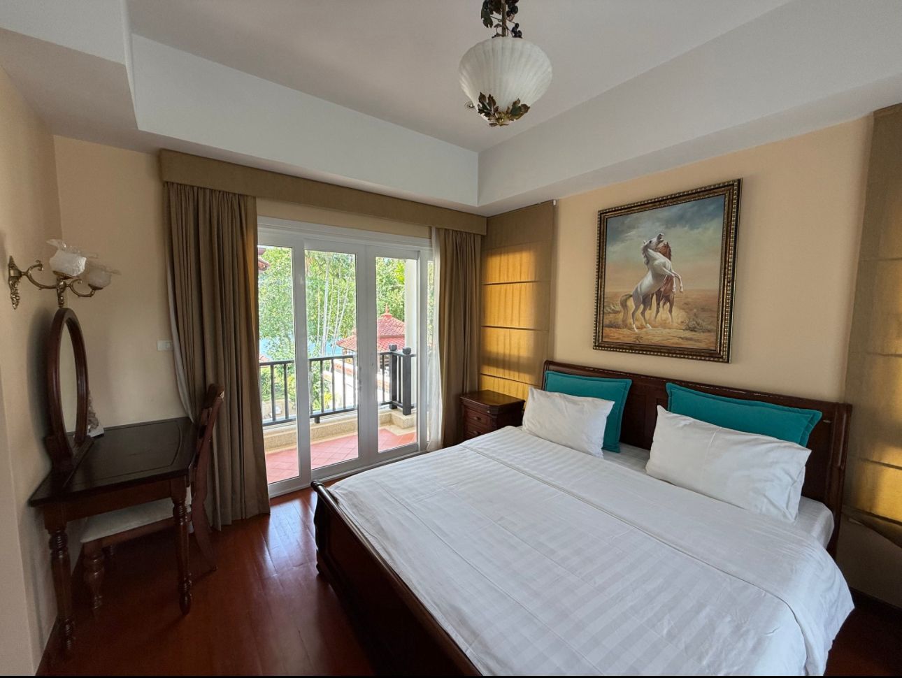 Property image - gallery 29