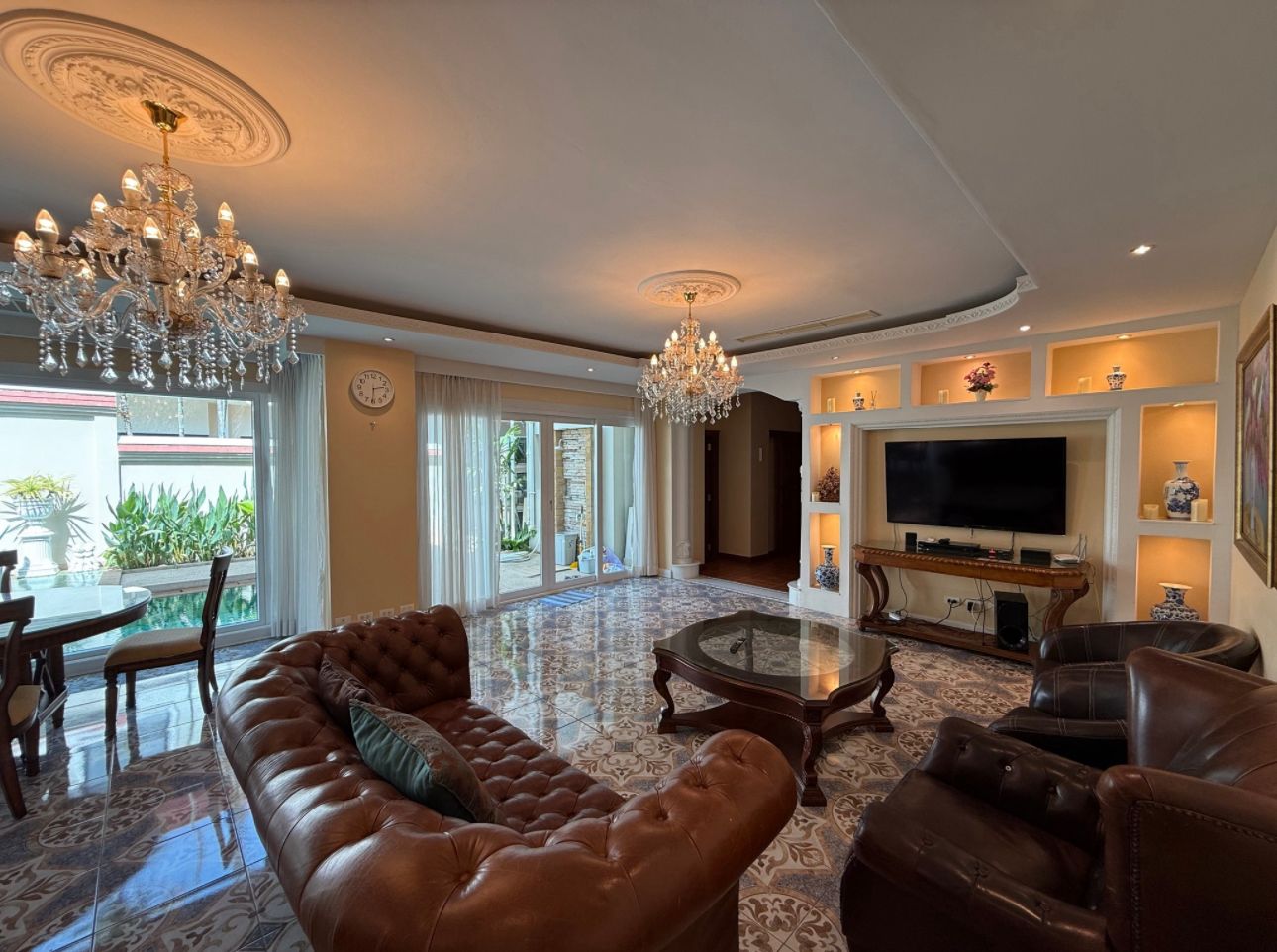 Property image - gallery 8