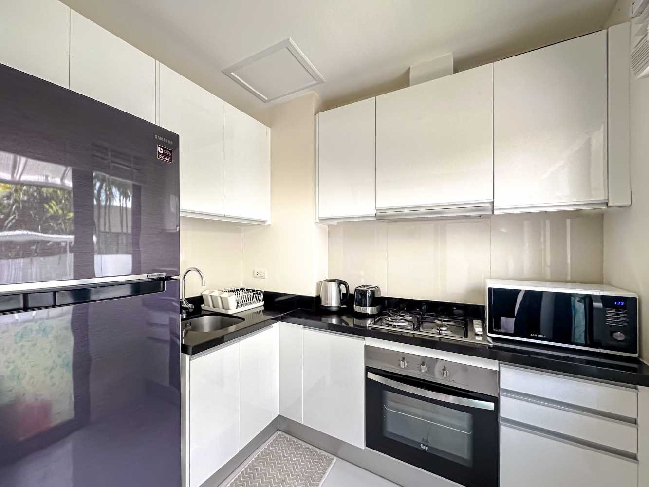 Property image - gallery 9