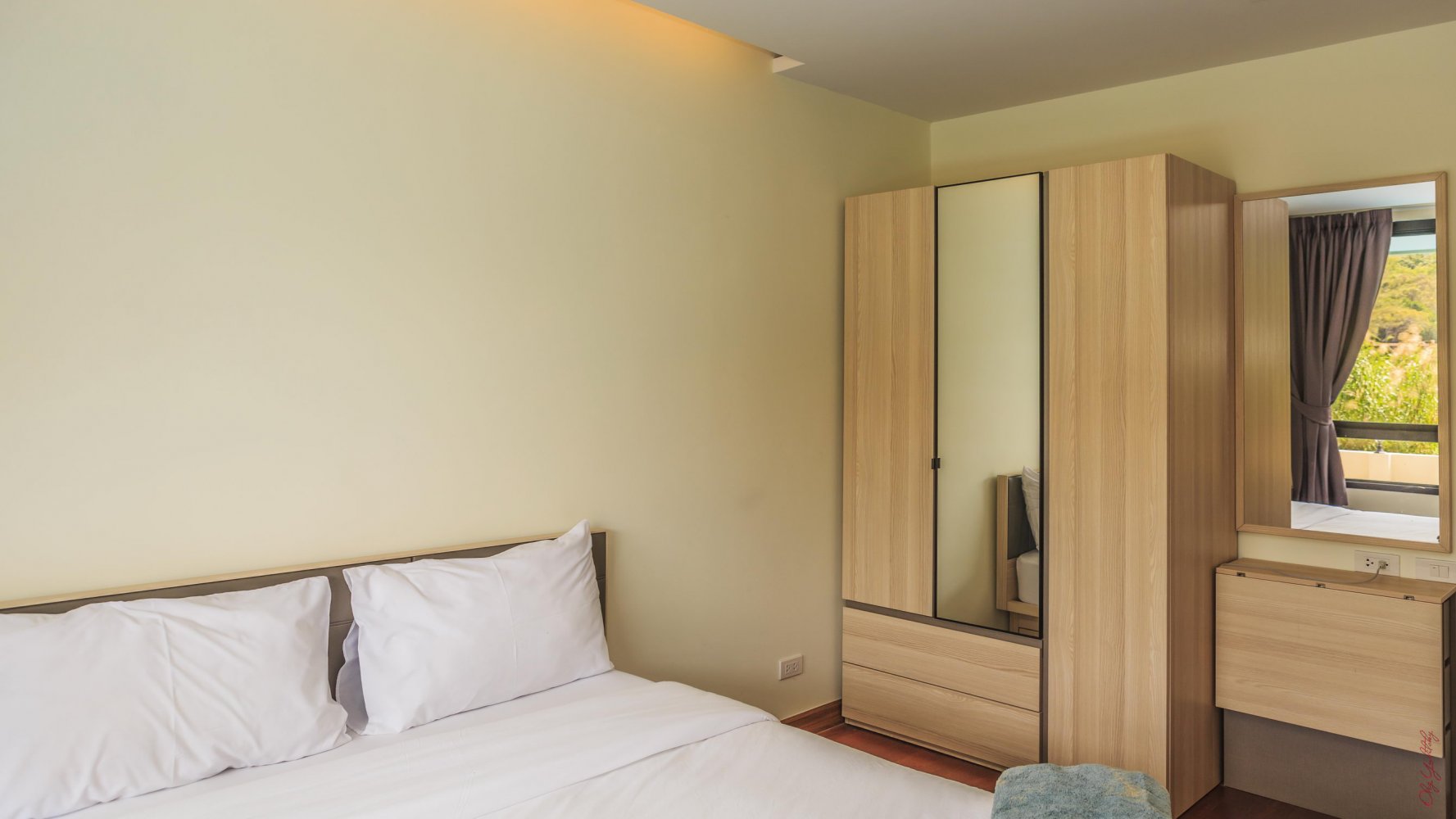 Property image - gallery 12