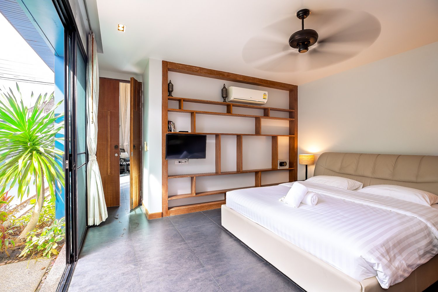 Property image - gallery 28