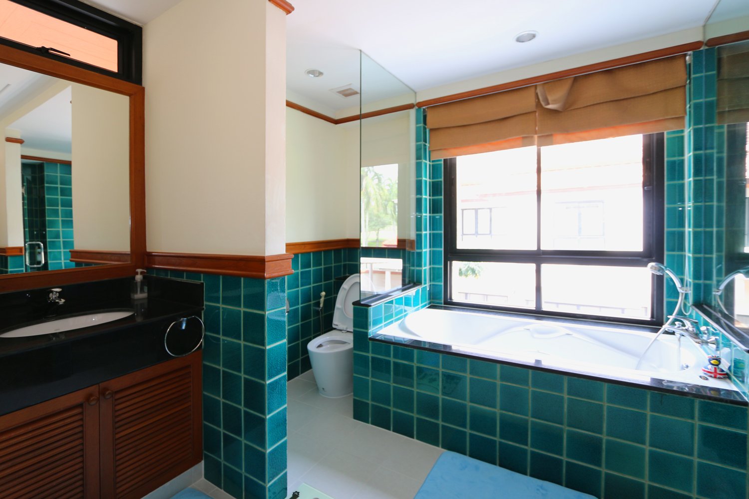 Property image - gallery 59