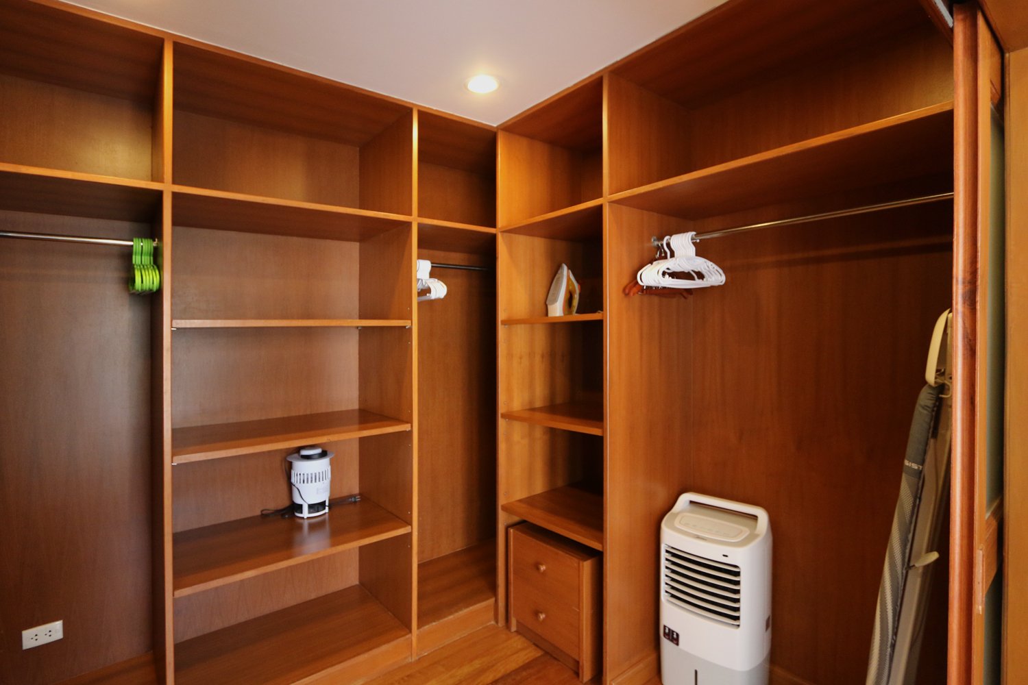 Property image - gallery 83