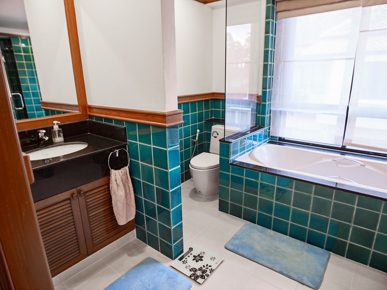 Property image - gallery 35