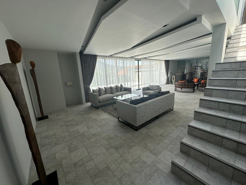 Property image - gallery 26