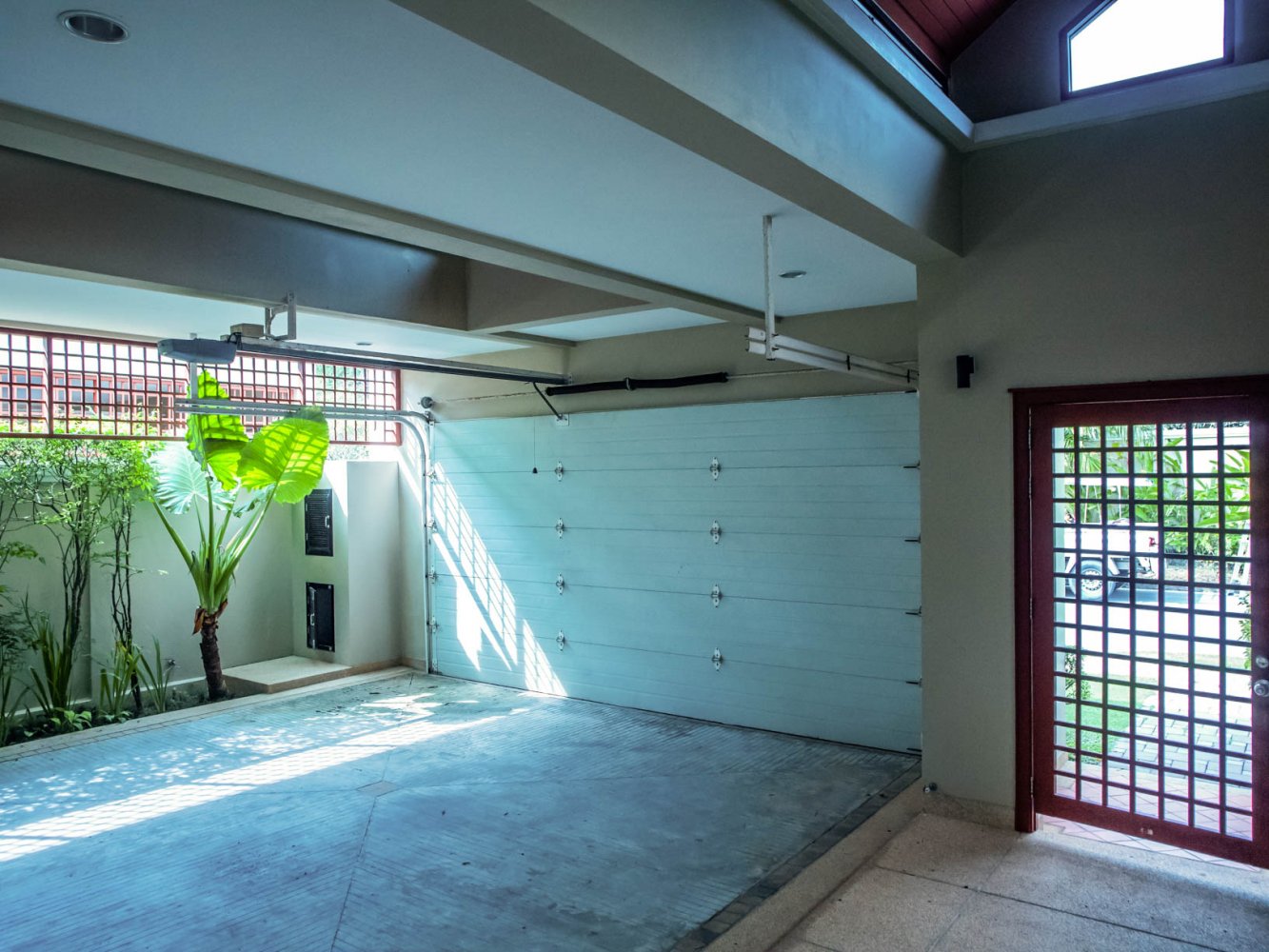 Property image - gallery 32