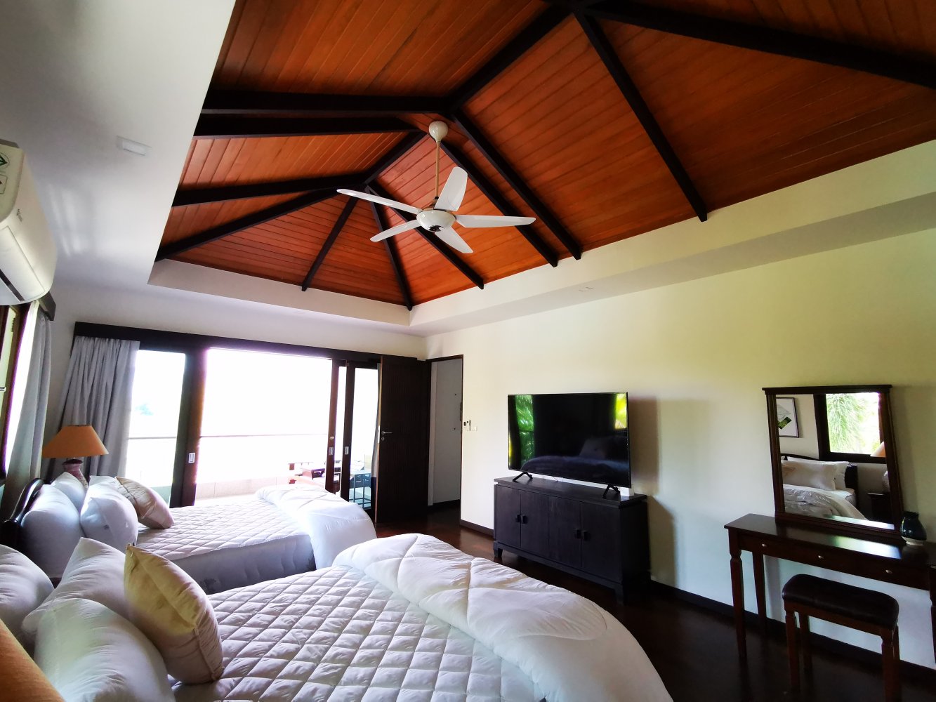 Property image - gallery 17