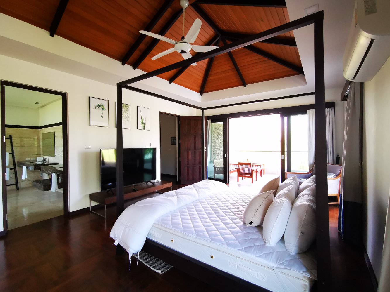 Property image - gallery 13