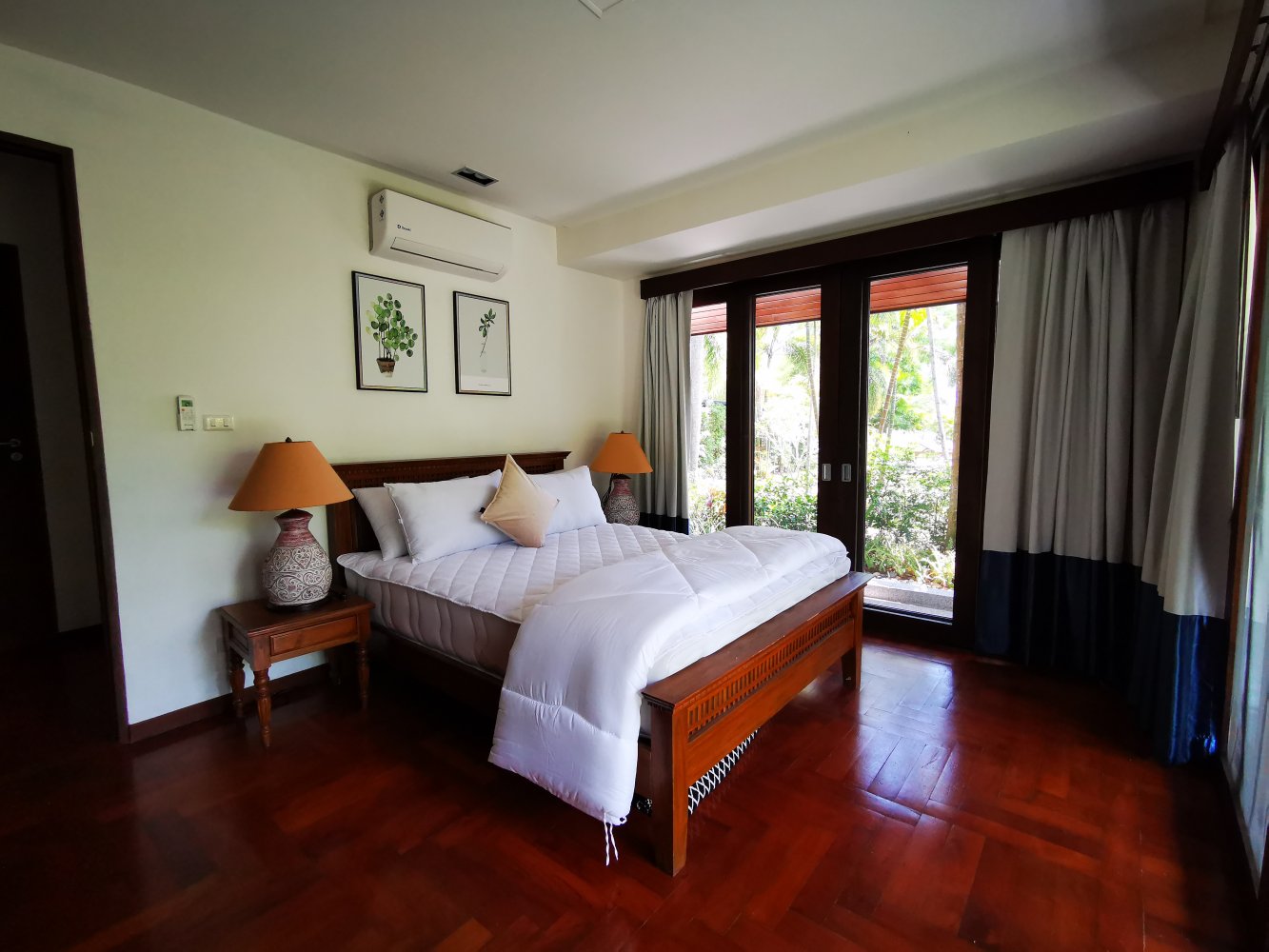 Property image - gallery 8