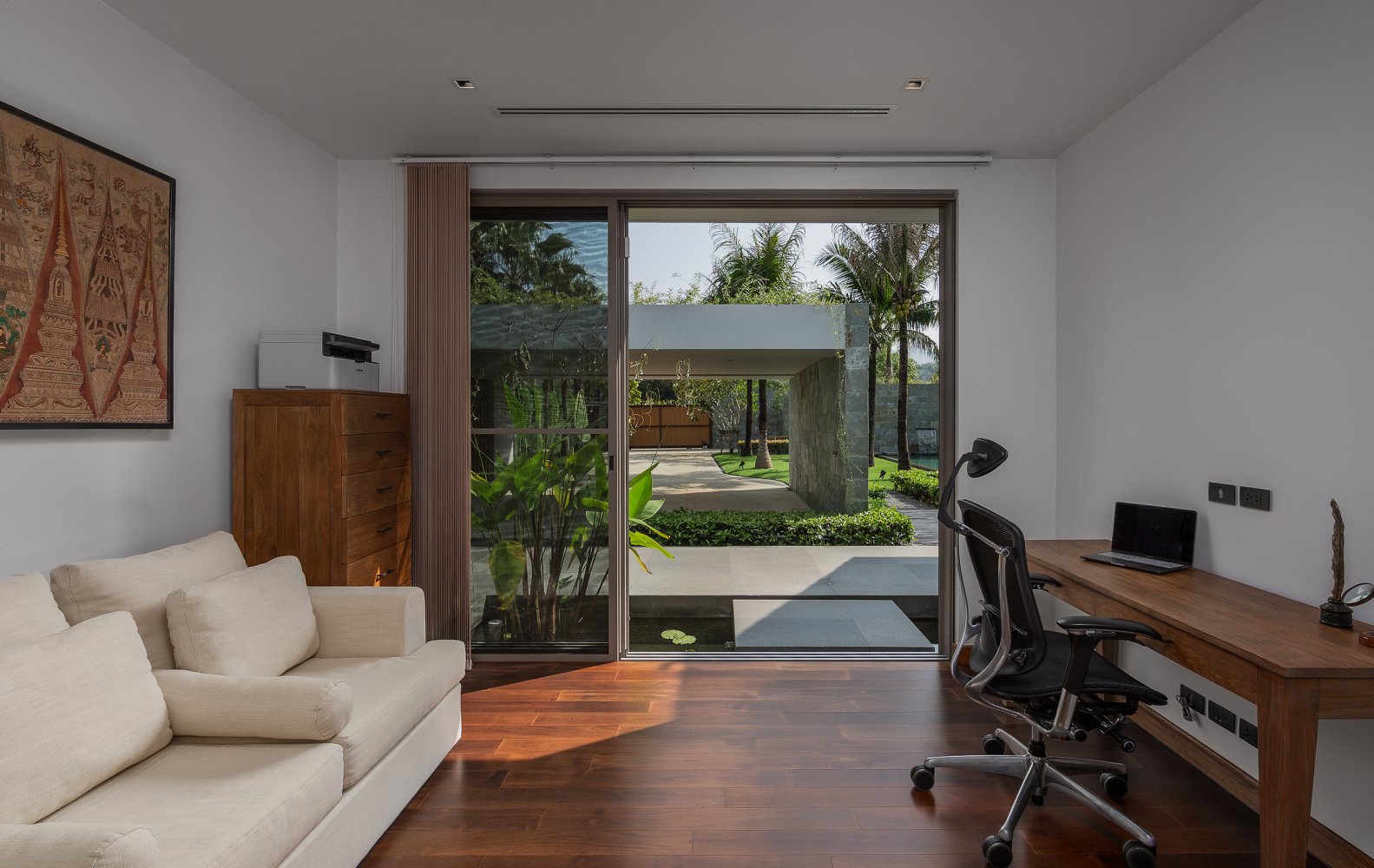 Property image - gallery 111