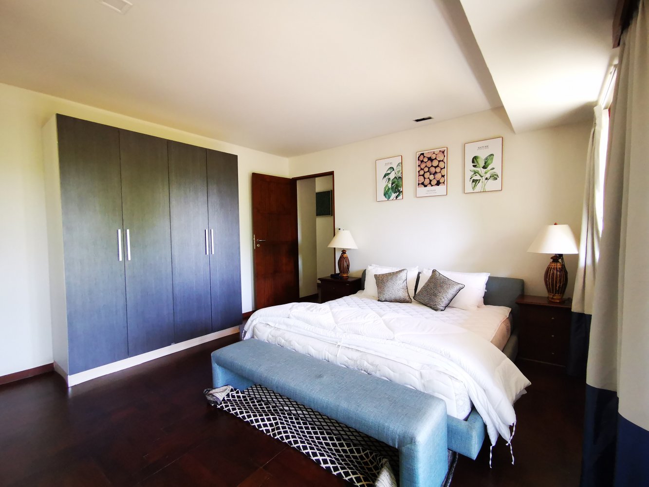 Property image - gallery 9