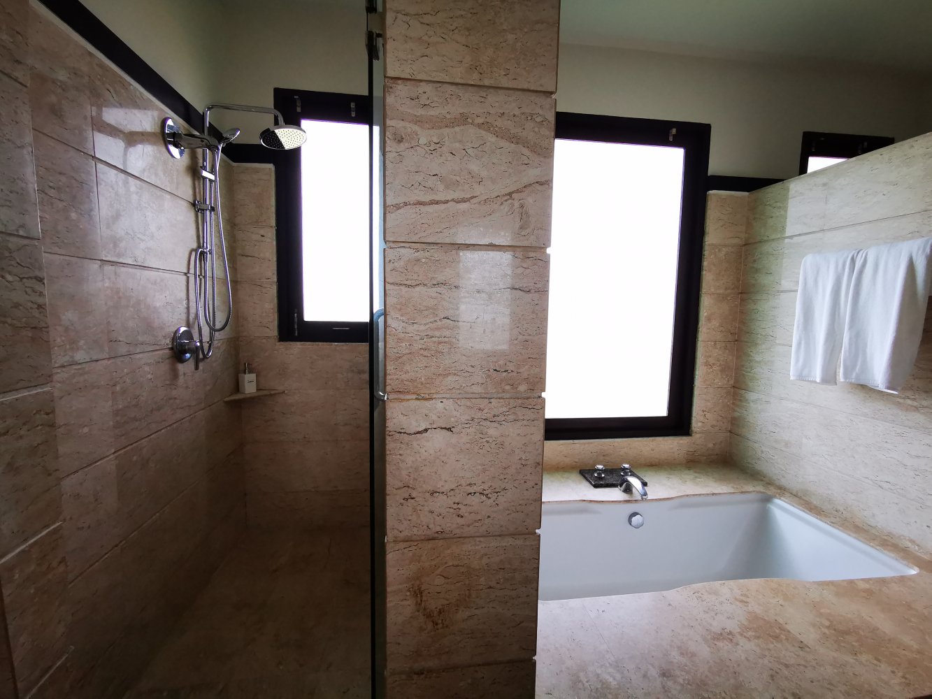 Property image - gallery 16