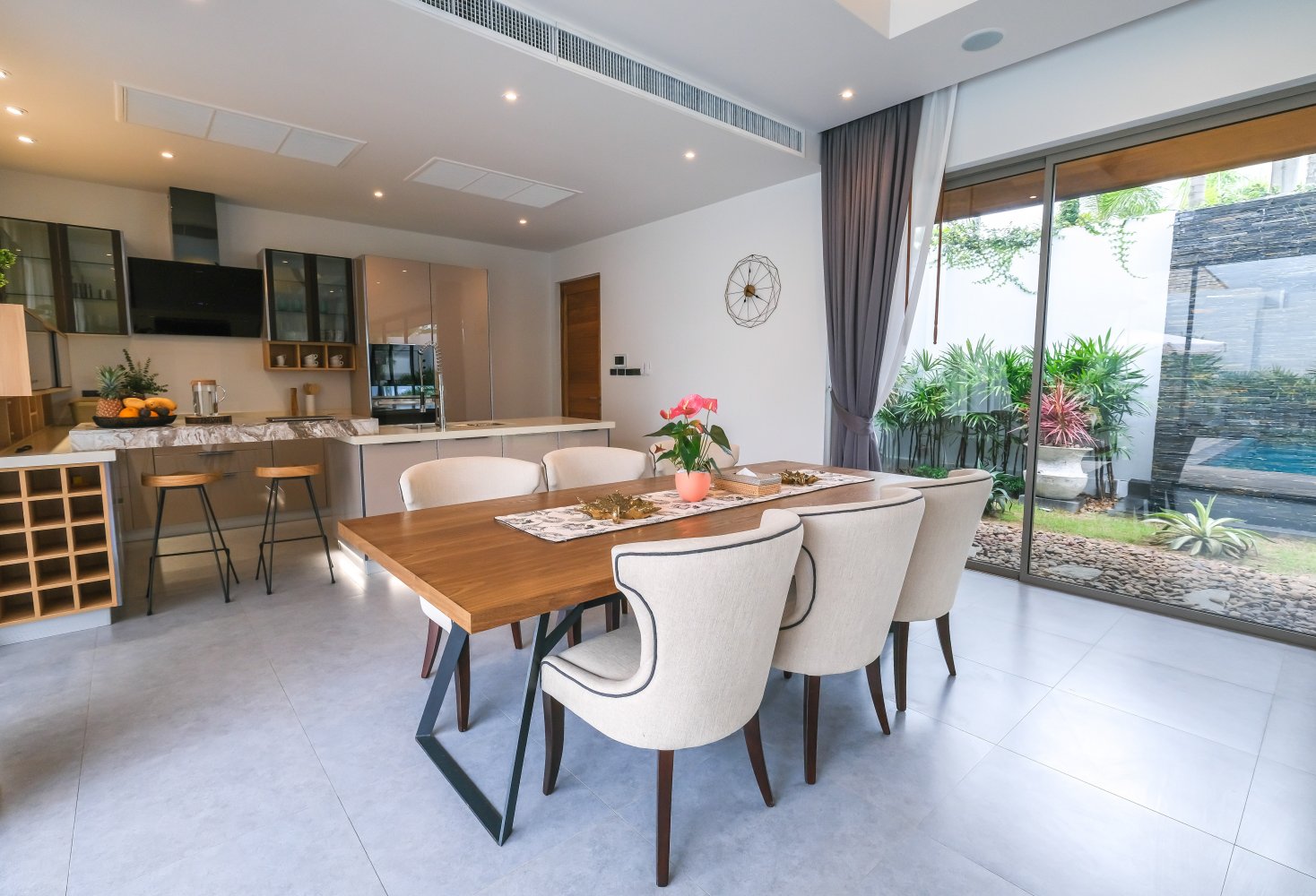 Property image - gallery 11