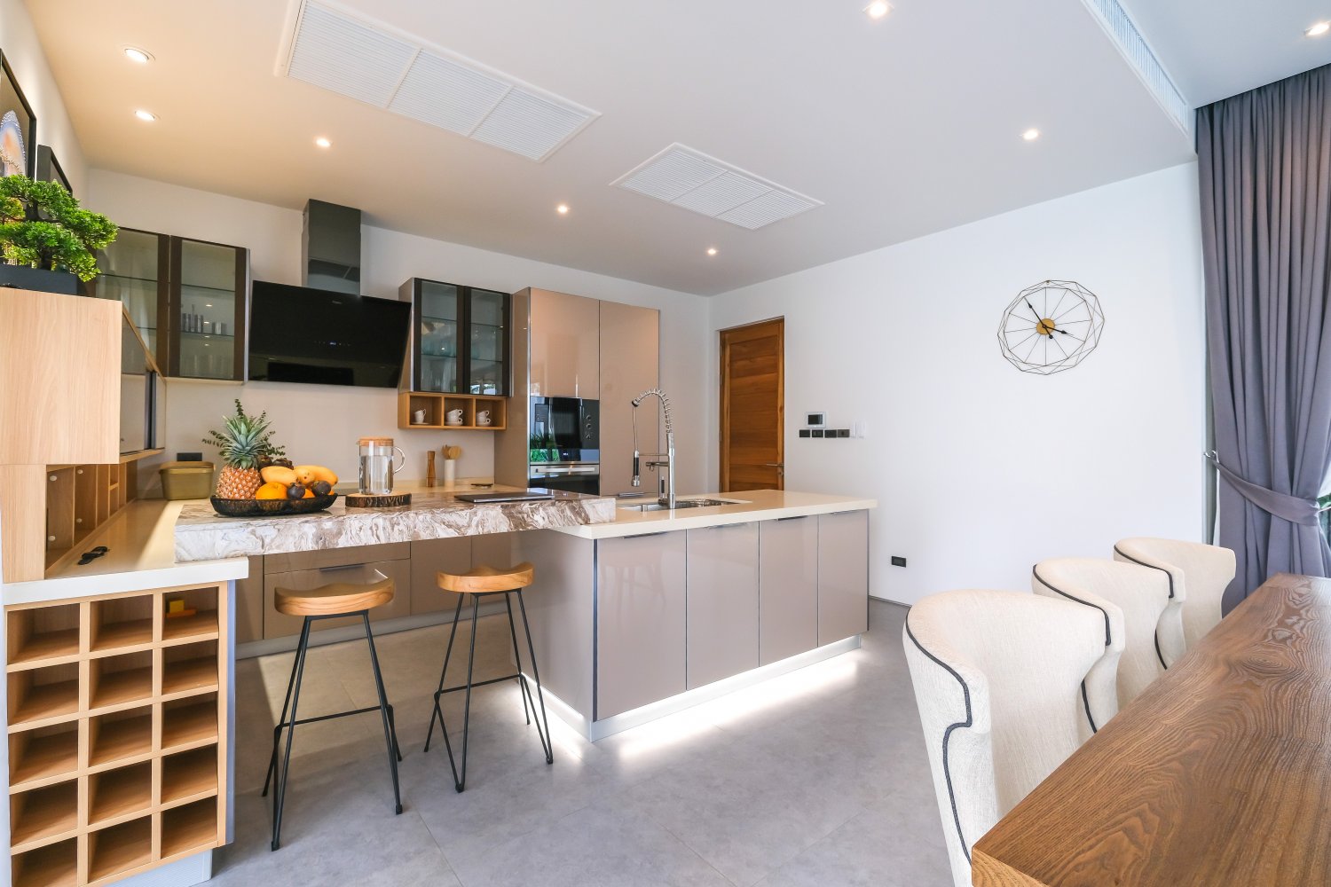 Property image - gallery 9