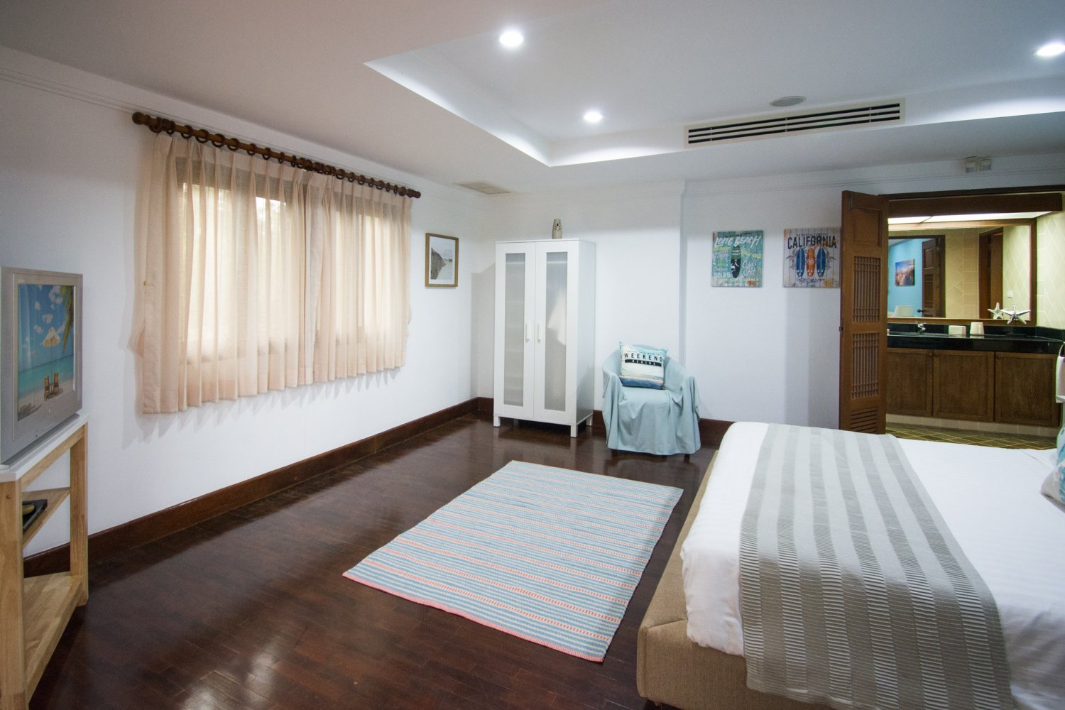 Property image - gallery 38