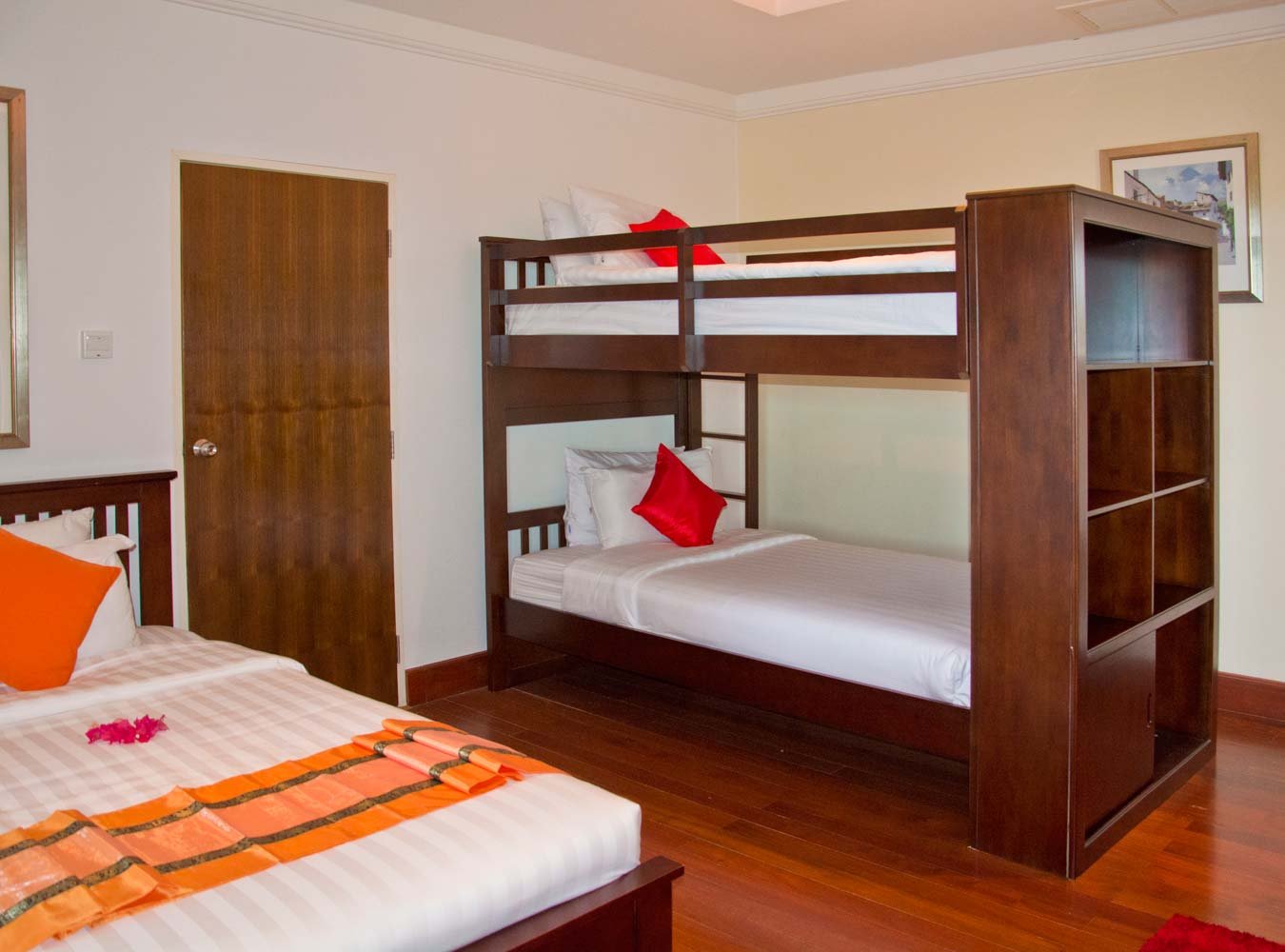 Property image - gallery 56