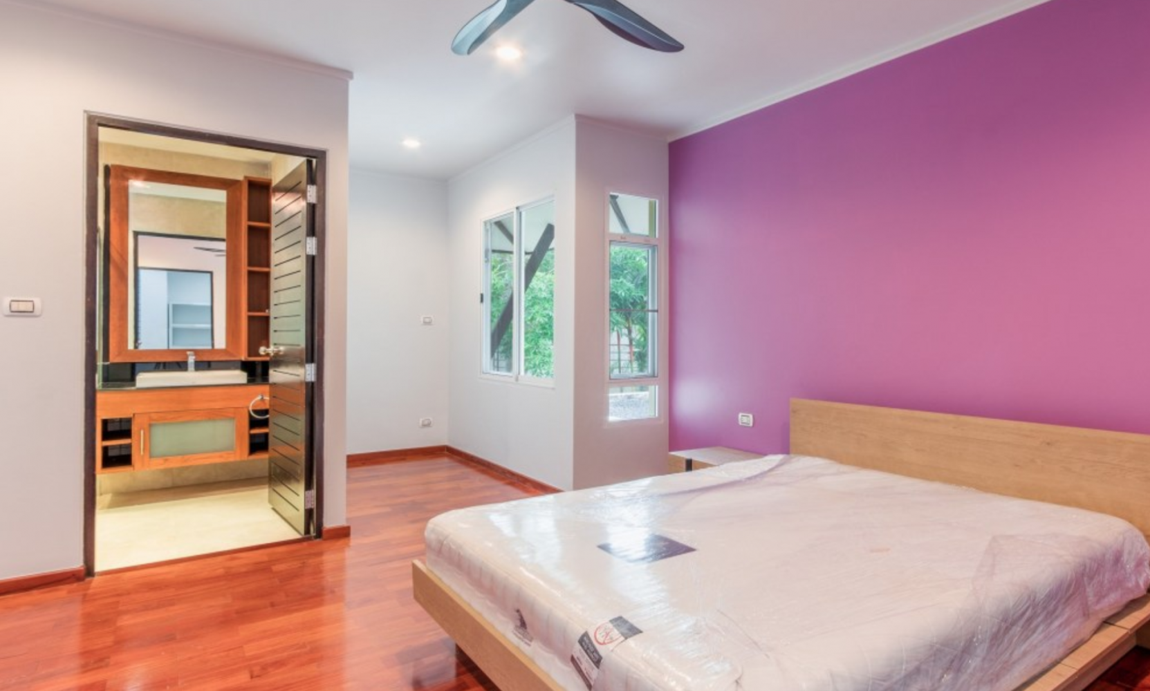 Property image - gallery 23