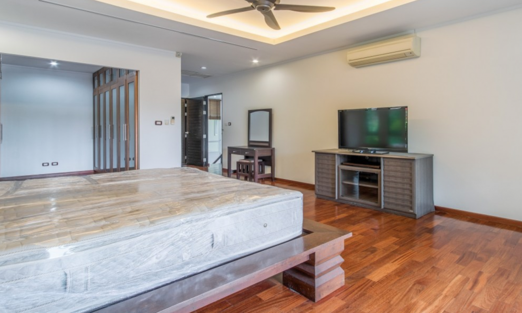 Property image - gallery 27