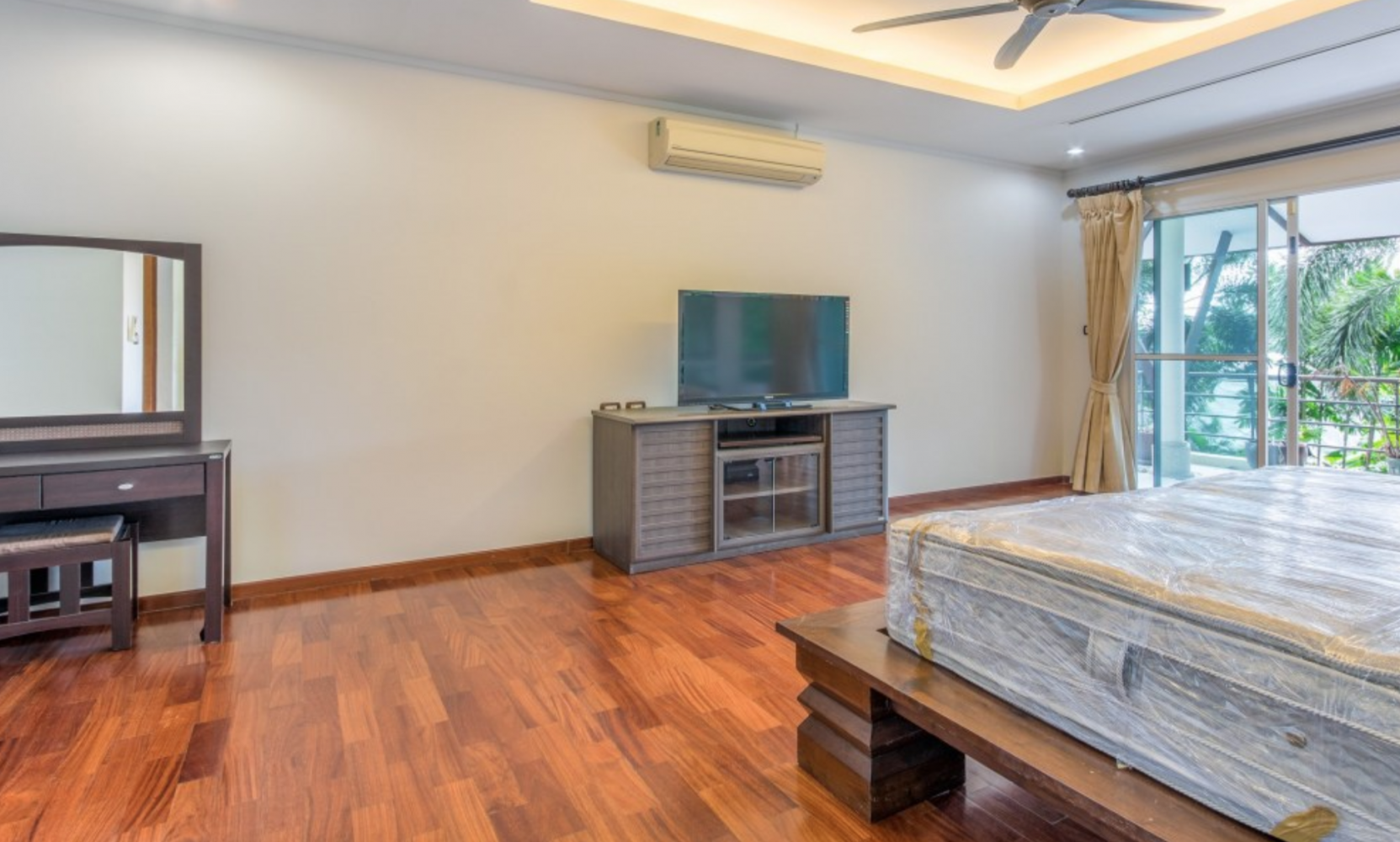 Property image - gallery 29