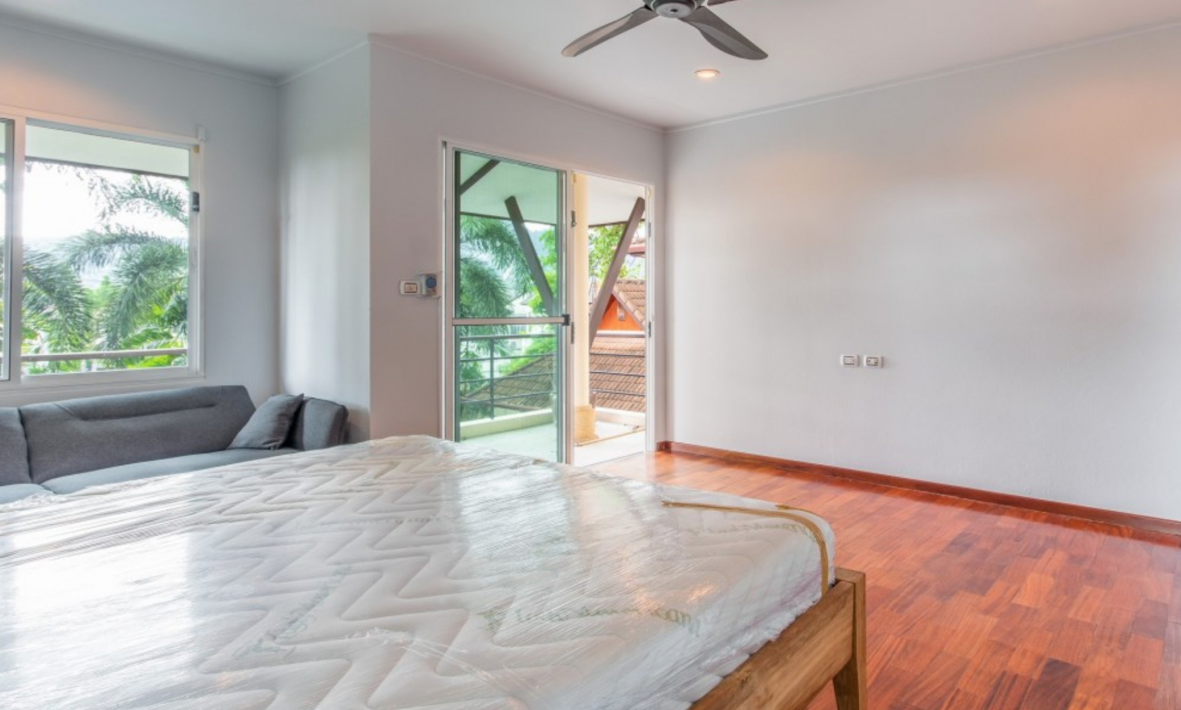 Property image - gallery 17