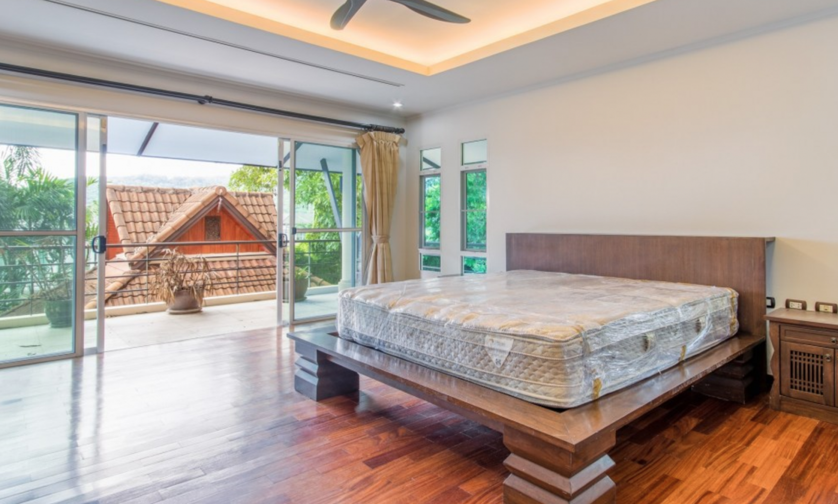 Property image - gallery 28