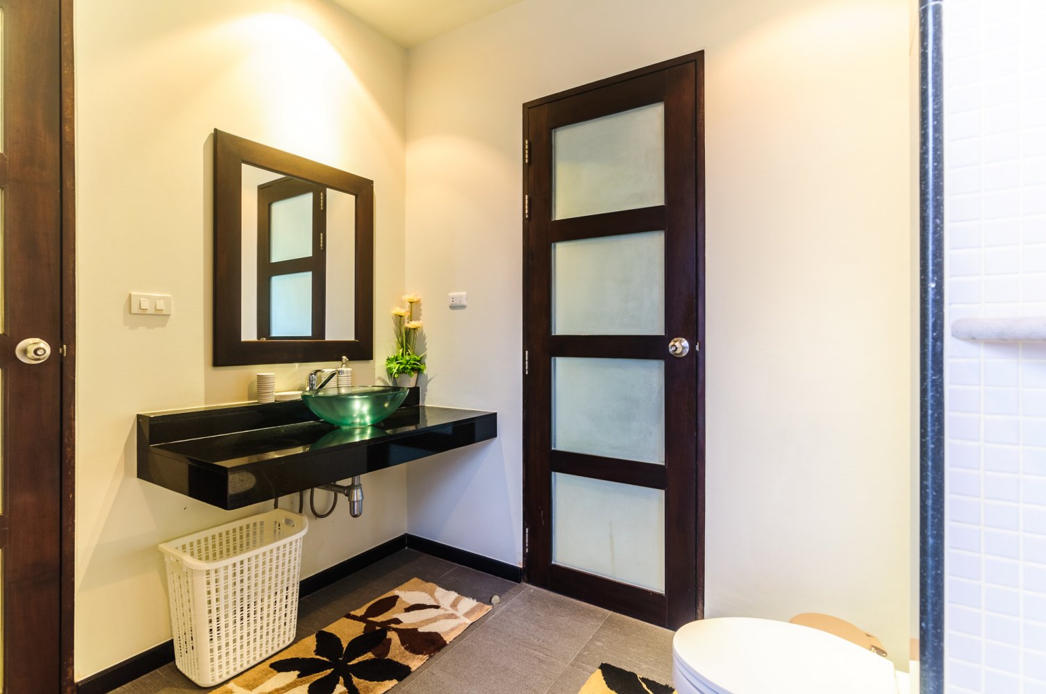 Property image - gallery 43