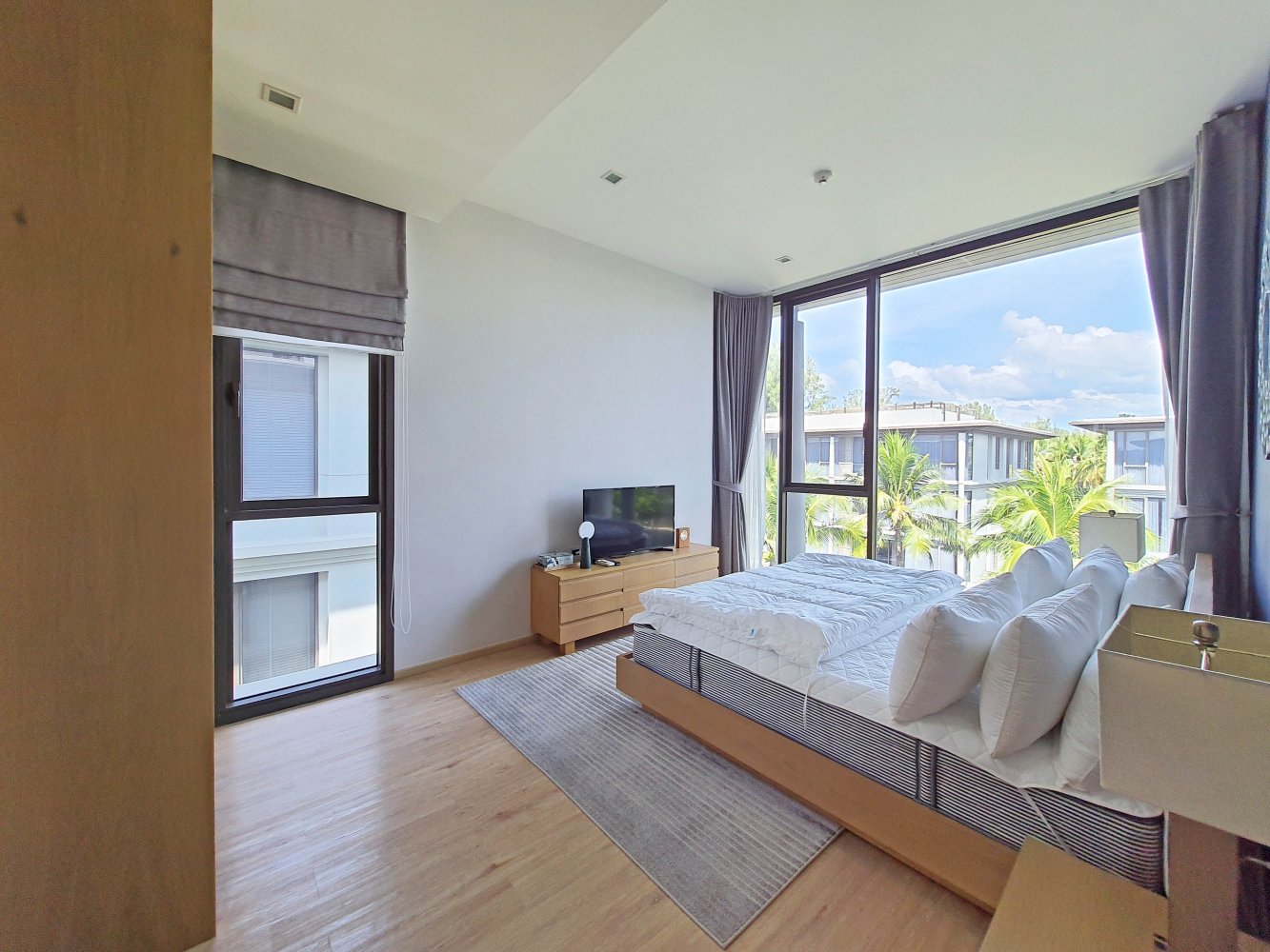 Property image - gallery 36