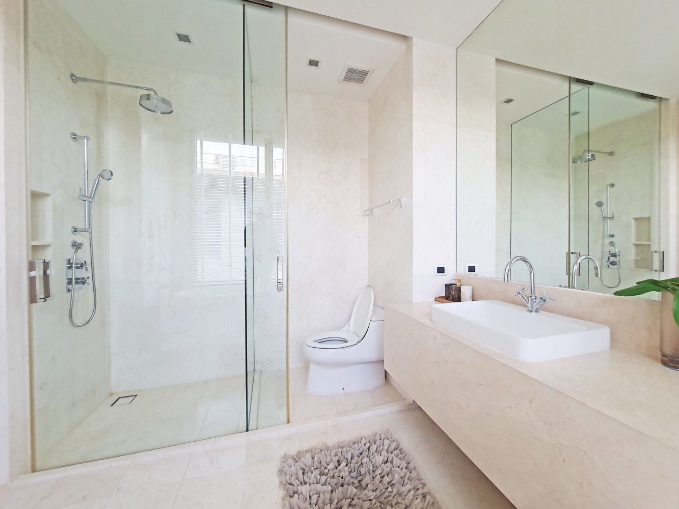 Property image - gallery 32