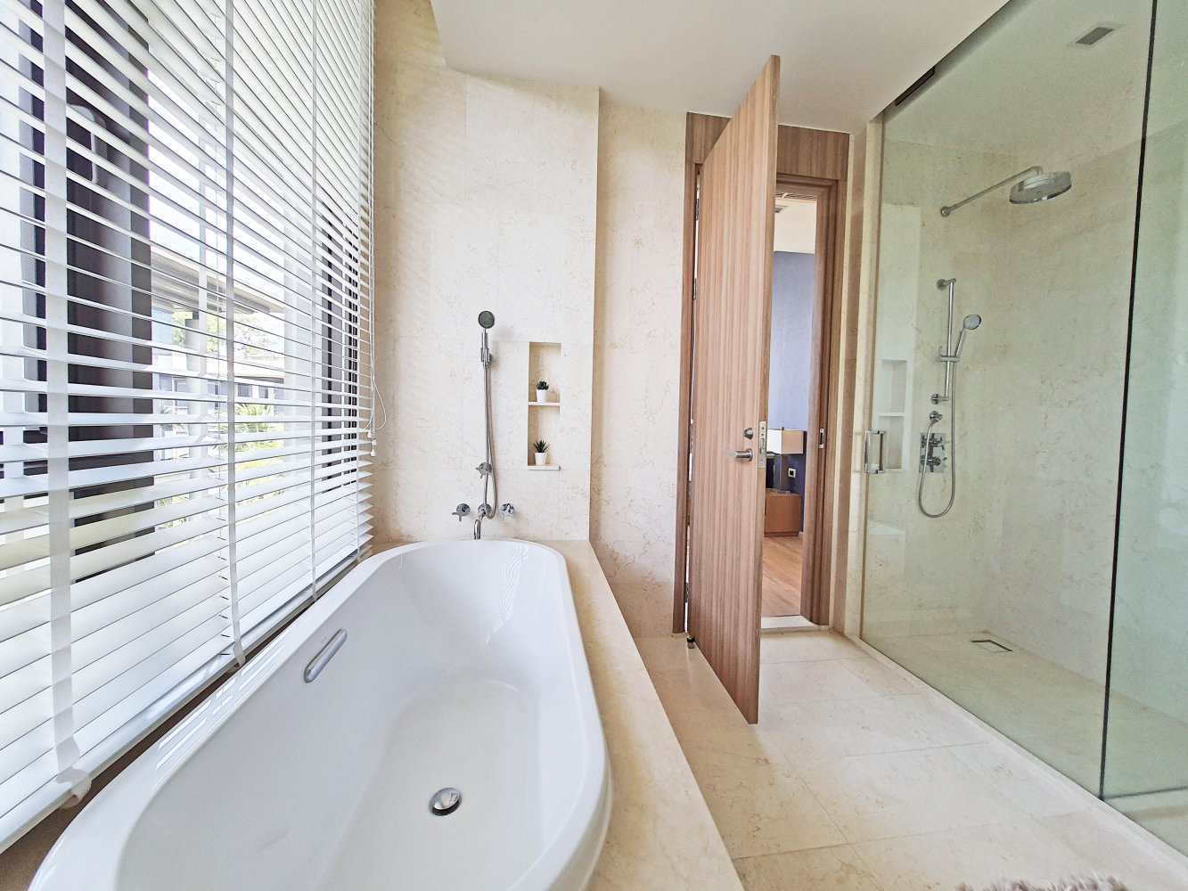 Property image - gallery 31