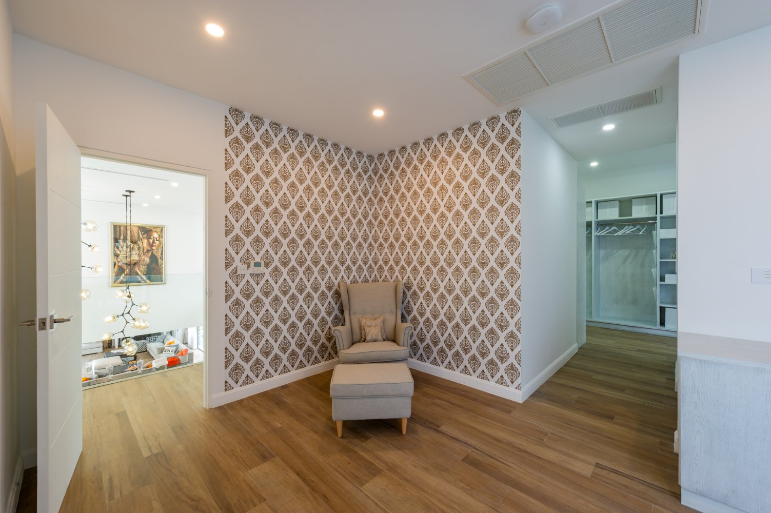 Property image - gallery 85