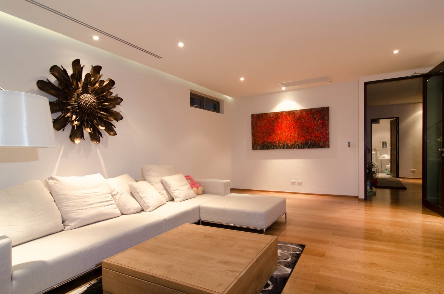 Property image - gallery 38