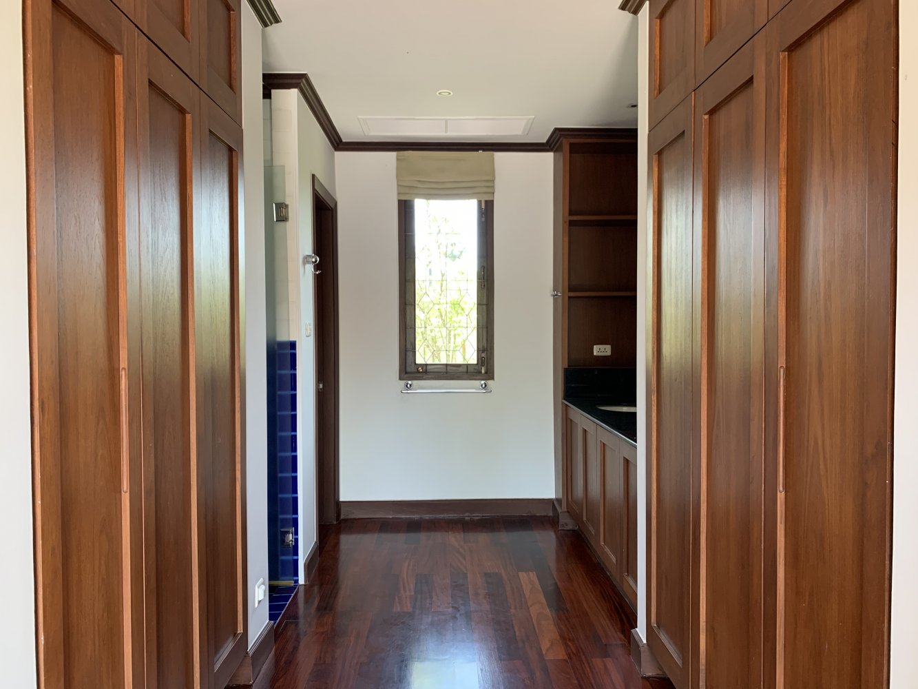 Property image - gallery 28