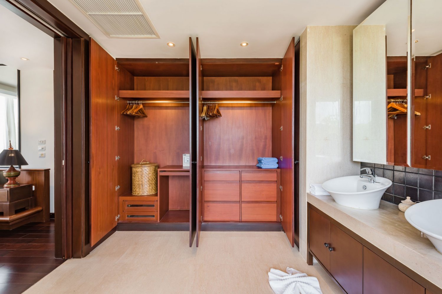 Property image - gallery 13