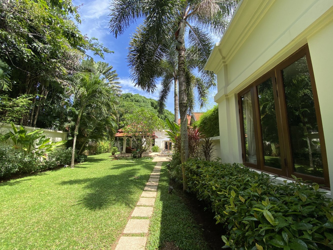 Property image - gallery 32