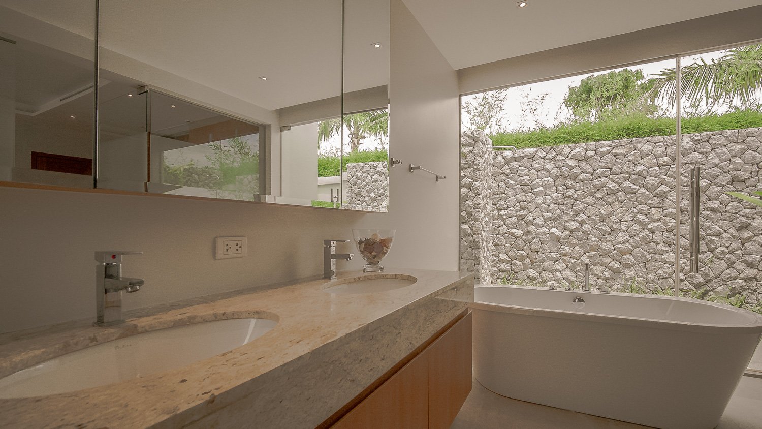 Property image - gallery 46