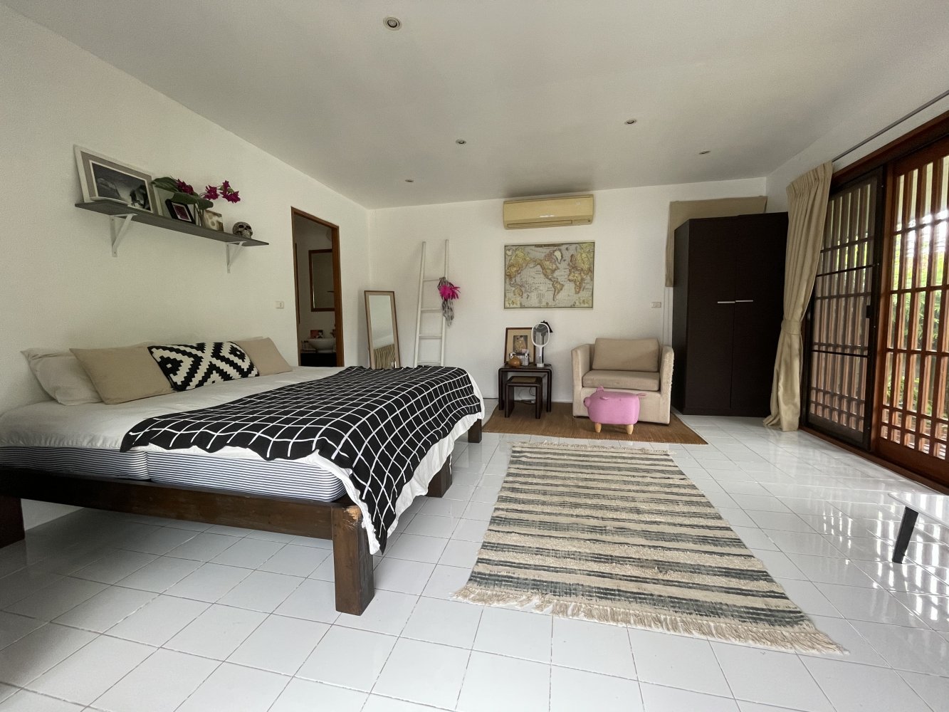 Property image - gallery 11