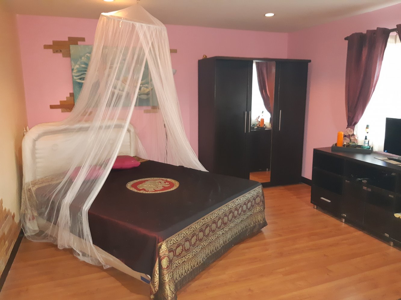 Property image - gallery 11