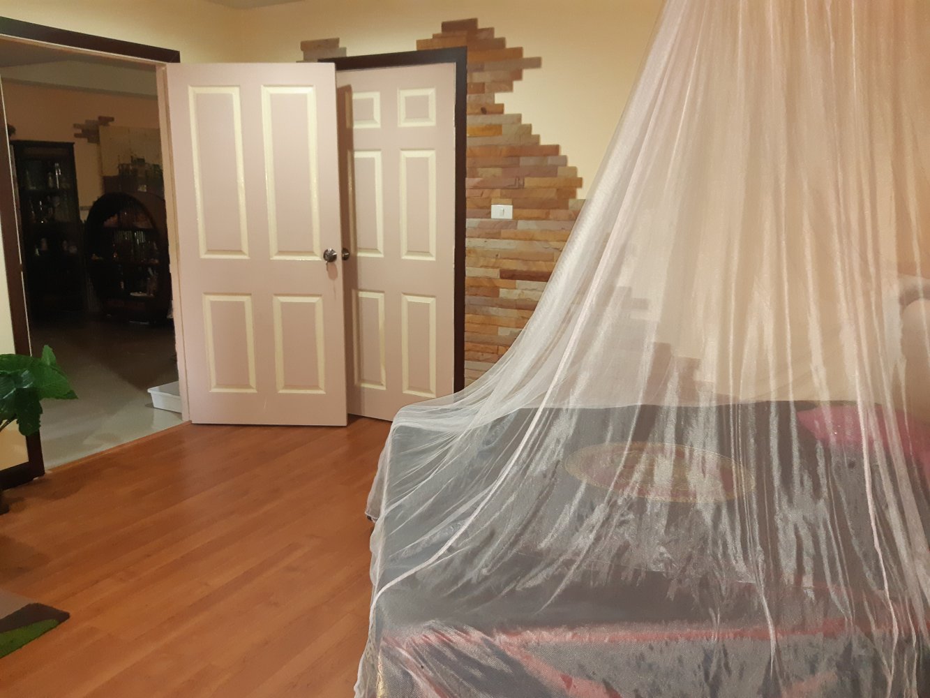 Property image - gallery 7