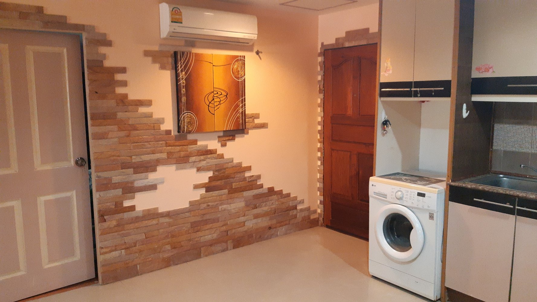 Property image - gallery 28