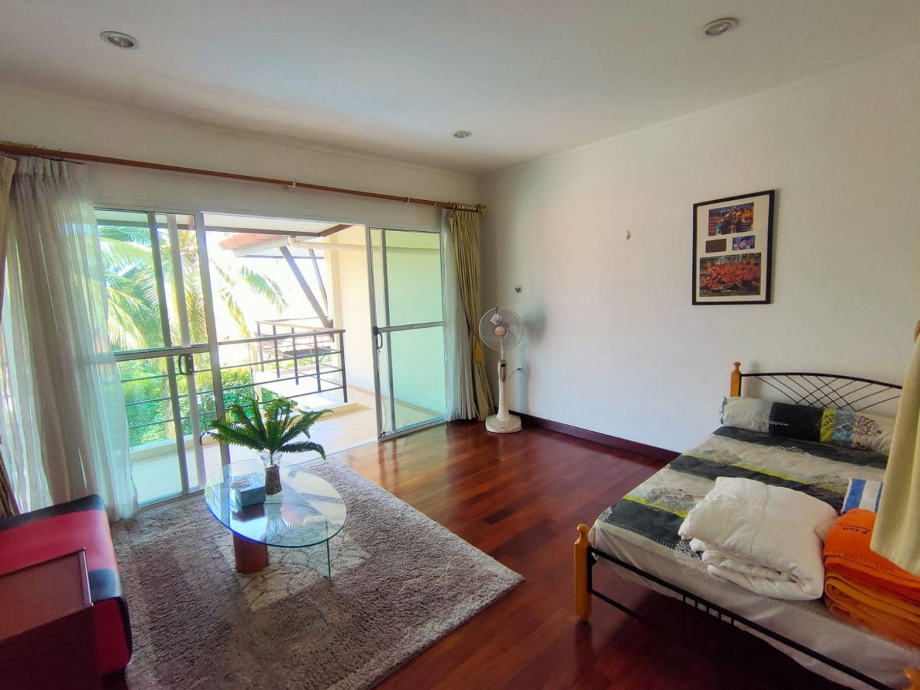 Property image - gallery 11