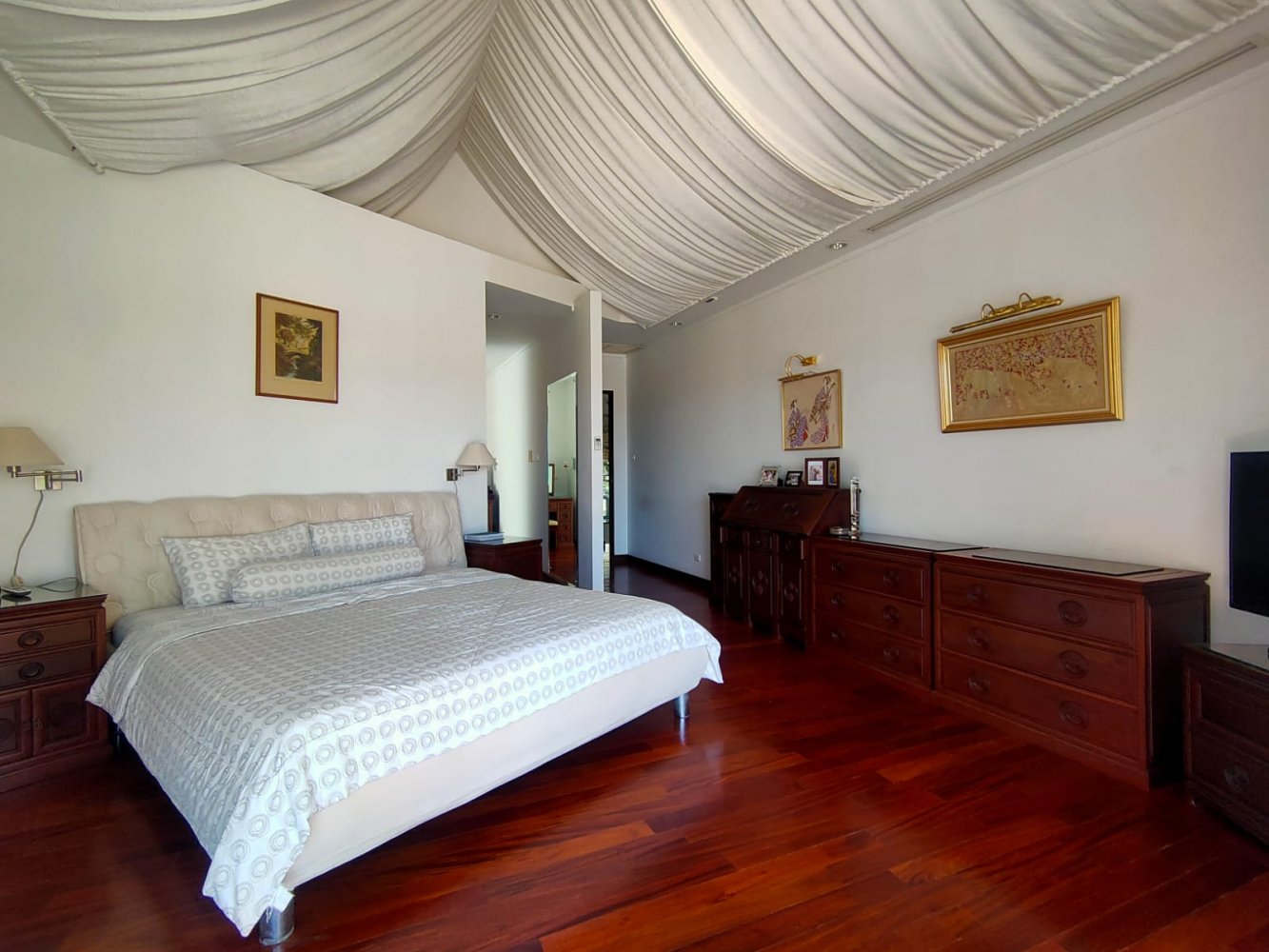 Property image - gallery 8