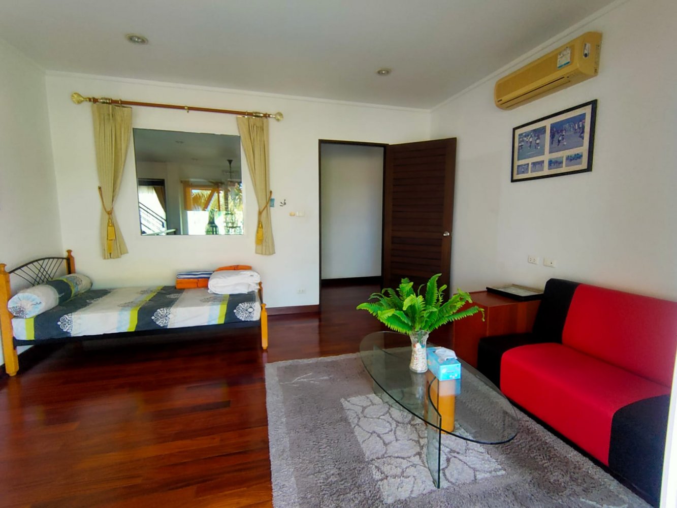 Property image - gallery 12