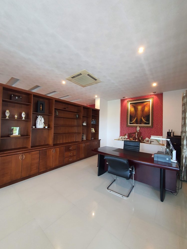 Property image - gallery 12